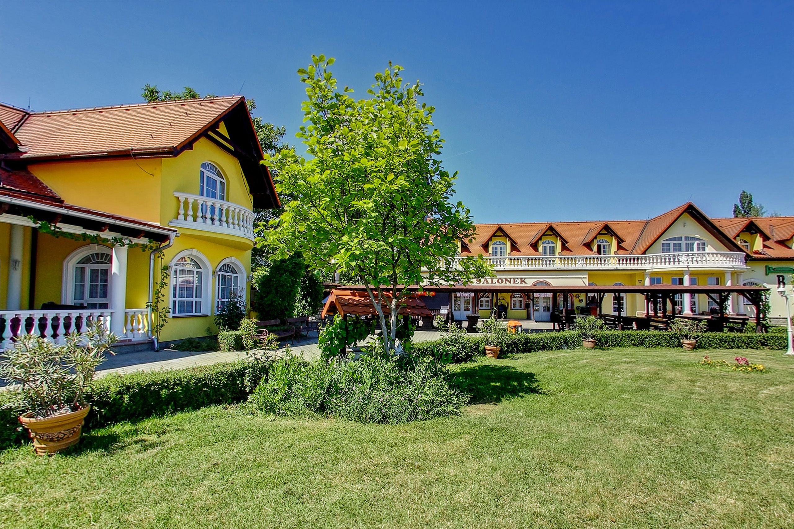 Ubytování v Mikulově - Hotel Zámeček